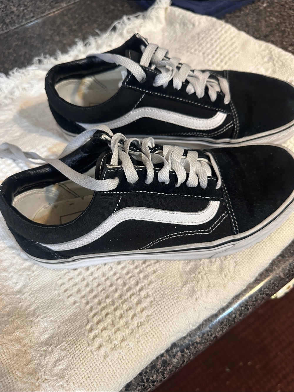 Vans Old Skool platform Black and White Low Top Skate Sneakers